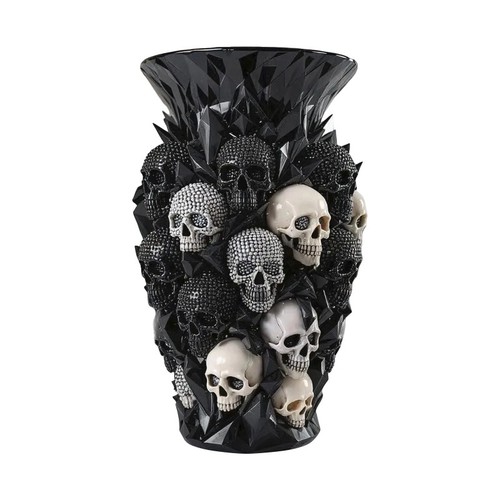 Gothic skull resin planter - gothic,