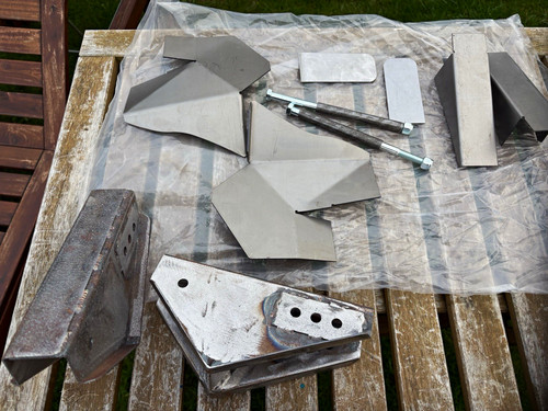 Escort mk2 four link bracket - link,