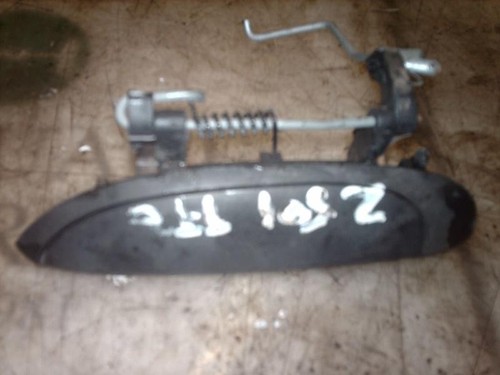 Exterior left rear - left, handle