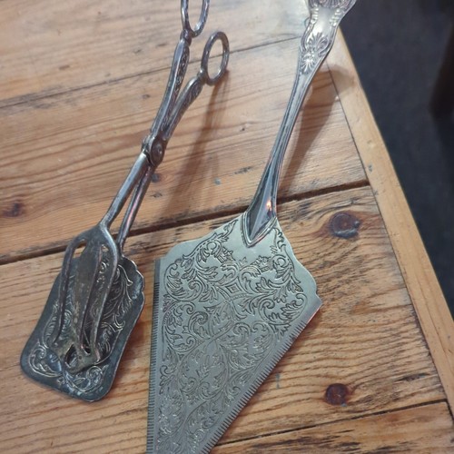 Silver plated cake slice - plated,