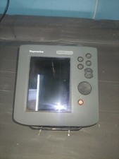 Raymarine Ds600x Fish Finder