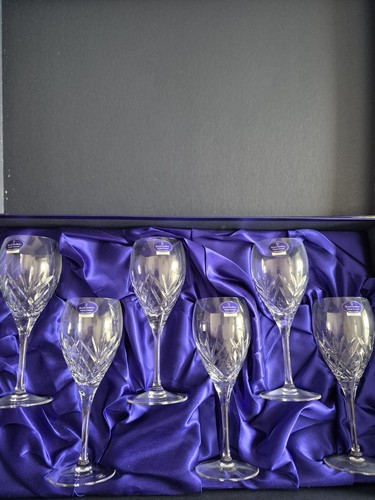 Royal doulton crystal six - doulton,
