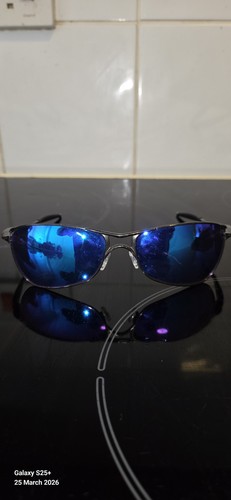 Genuine oakley crosshair 0 - genuine,