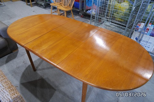 Mcintosh oval extending dining - oval,