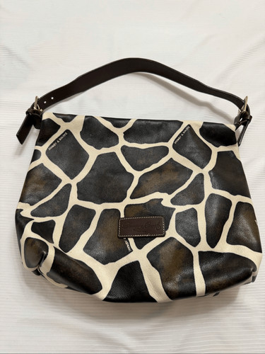 Dooney bourke giraffe print - giraffe,