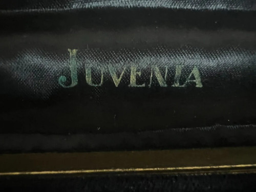 Juvenia vintage watch box - vintage,