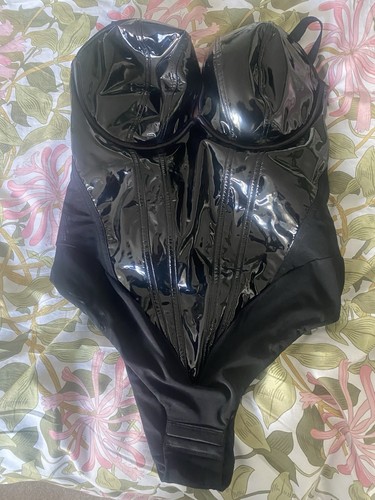 Curvy kate rebelle body 32g - kate,