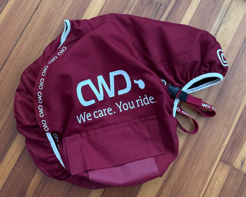 Red fleece lined cwd saddle - lined,