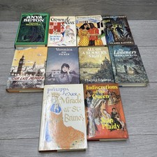 12 x Vintage The Book Club