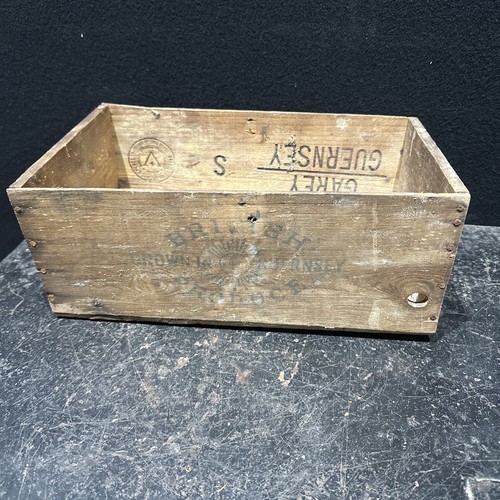 Vintage wooden tomato shipping - wooden,