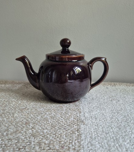 Vintage small k brown - small, &