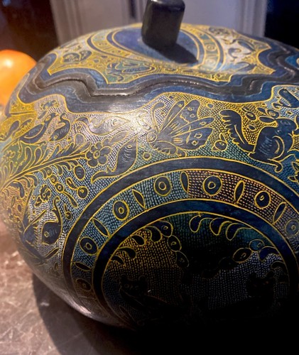 Magnificent hand painted - magnificent,