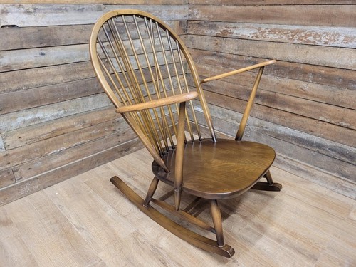 Ercol windsor rocking chair - ercol,