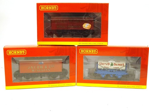 Hornby r6991 retro wagon - hornby,