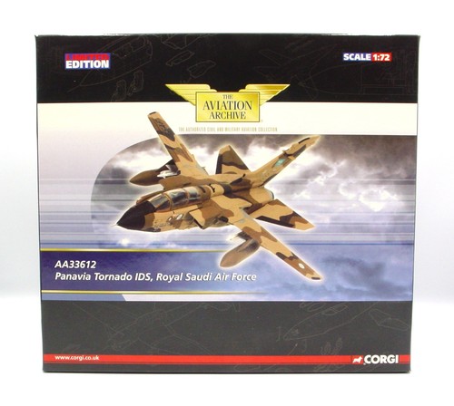 Corgi aviation aa33612 72 - corgi,