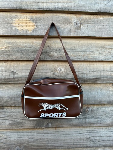 Vintage retro sports shoulder - retro,