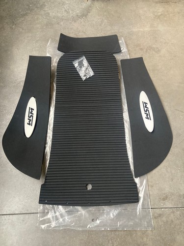 012 106blk mat - mat, jet-ski