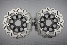 Pair of Wave Floating Front