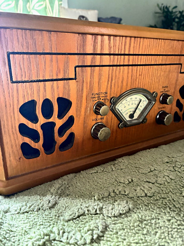 Nostalgia radio 1 - nostalgia, music