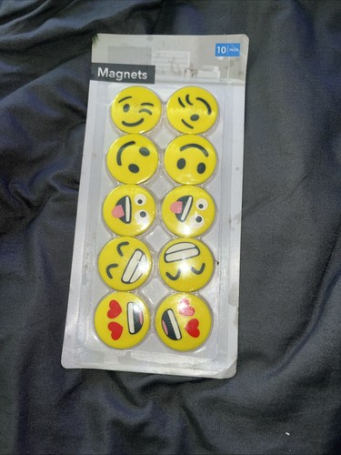 Pack smiley face fridge - pack,