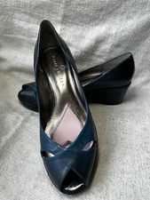 Paris Hilton Women’s Peep