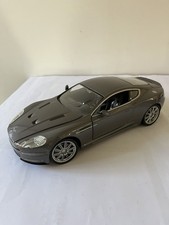 1/18 SCALE ASTON MARTIN DBS