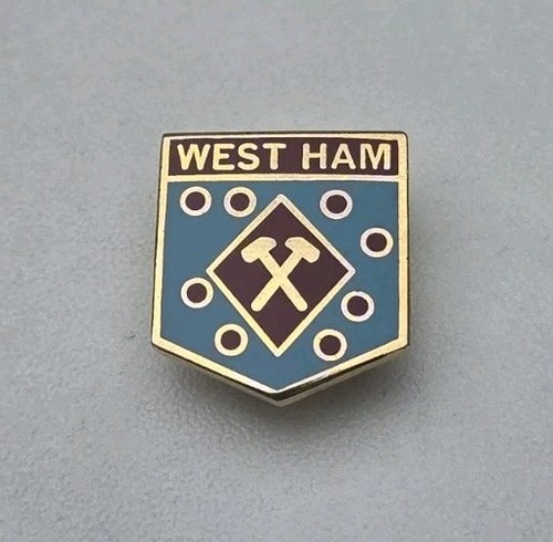 West ham united pin badge - ham,
