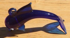 (1089) Vintage Hand-Blown Art Glass Dolphin Figurine Cobalt Blue