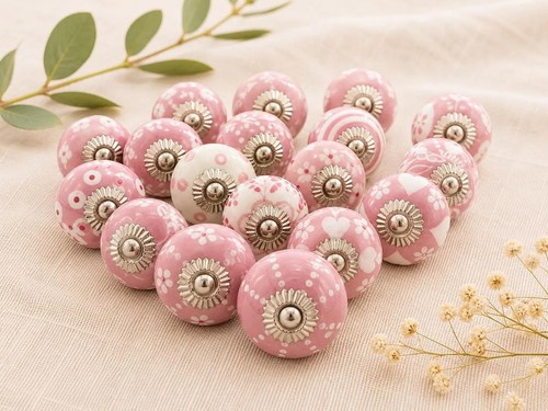 Pink and white - , cabinet