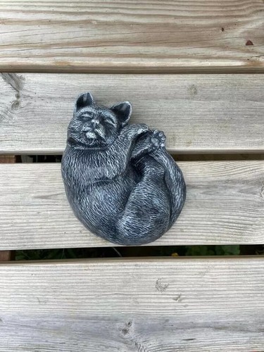 Cat indoor outdoor use - indoor, or