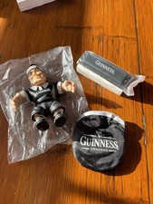 Bnwt bundle guinness - bundle,