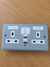 MK Sentry Socket 13A 2 Gang