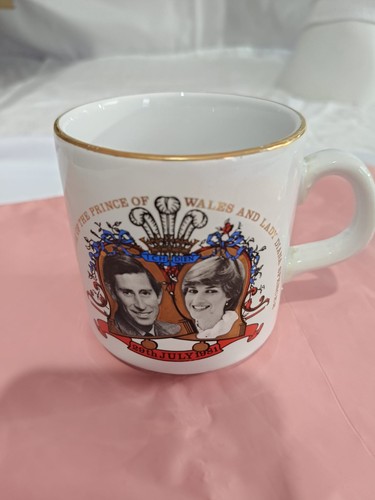 Vintage 1981 royal wedding mug - royal,