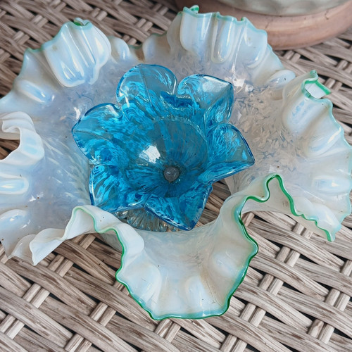 Ruffled white art glass - ruffled,