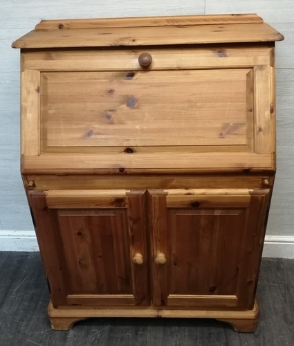 Cupboard base pine - base, bureau