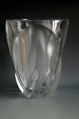 Lalique ingrid glass - ingrid, vase