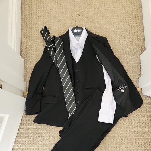 Black piece suit - black,