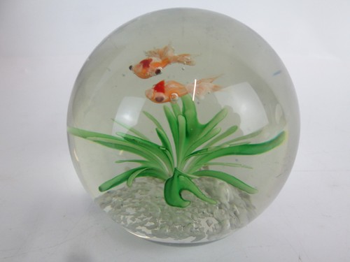 Vintage art glass - art, goldfish