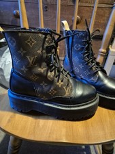Custom Doc Marten Jadon