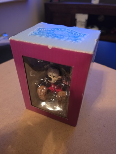 Jim shore disney traditions - jim,