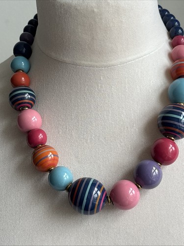 Bright chunky wooden round