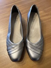 Clarks Size 6D pewter Leather Slip on Shoes Juliet in Petra Colour
