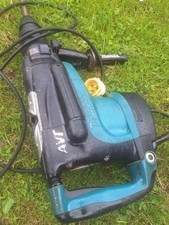 Makita HM1213C 110V SDS Plus AVT Demolition Hammer 