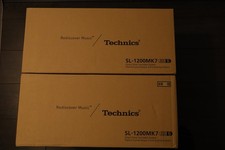 Pair of Technics SL-1200MK7 Direct Drive DJ Turntable - Silver (Boxed)