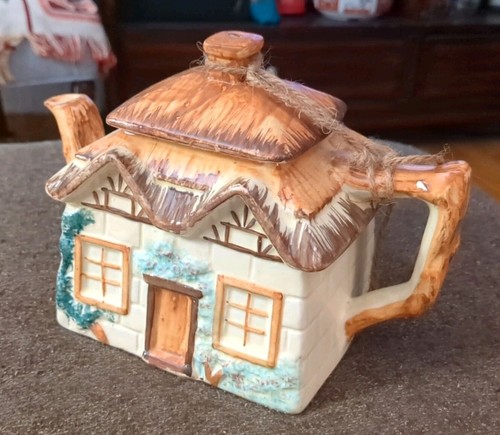Vintage cottage ware teapot - vintage,