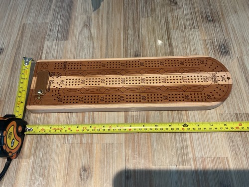 Vintage wooden cribbage - cribbage, board