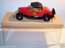 ELIGOR FORD V8 CABRIOLET HOOD