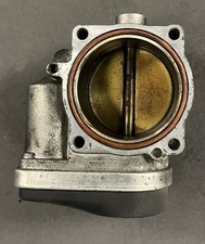 E46 330Ci 2005 throttle Body