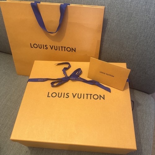 New 100 auth louis - new, 100%