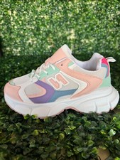 ON TREND LUX SPORT DAD TRAINER